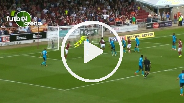 Önüne geleni tuttu!