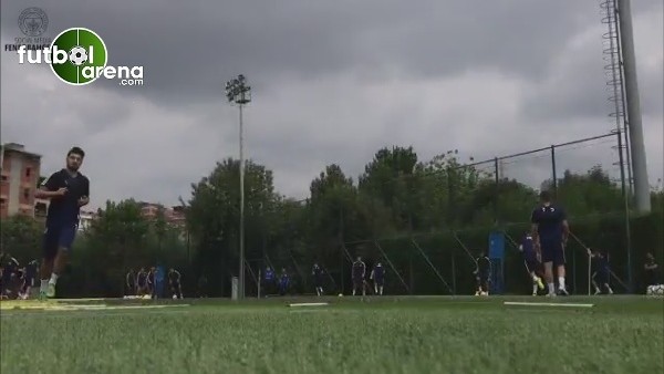 Van Persie ve Ozan Tufan taraftarları çıldırttı