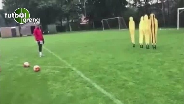 Maradona'dan antrenmanda şov