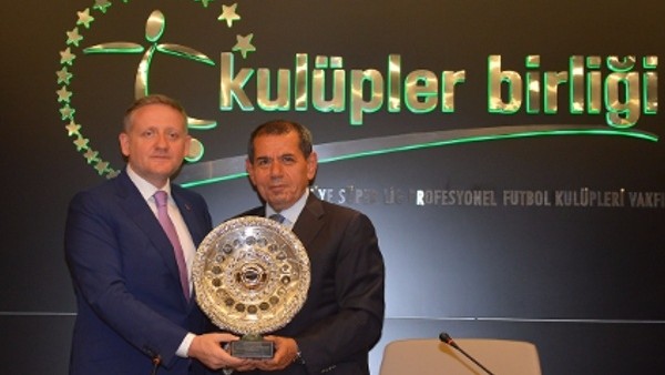 Kulüpler Birliği'nin yeni başkanı Dursun Özbek oldu.