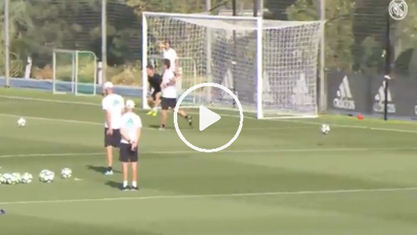 Real Madrid antrenmanında oyuncular göz doldurdu