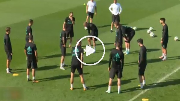 Isco, Borja Mayoral'e bacak arası attı