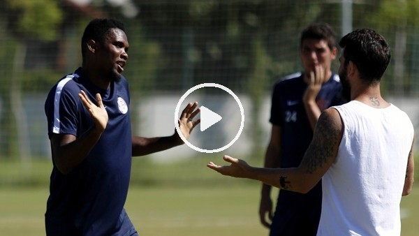 Eto'o'dan neşeli antrenman