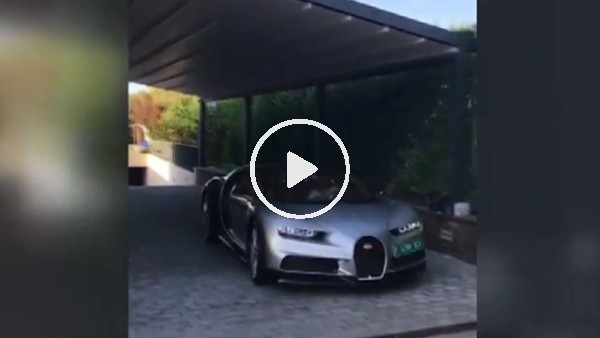 Cristiano Ronaldo yeni arabasıyla gezintiye çıktı