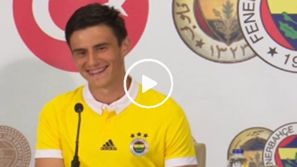 Elif Elmas: "İnşallah uzun yıllar Fenerbahçe'de oynarım"