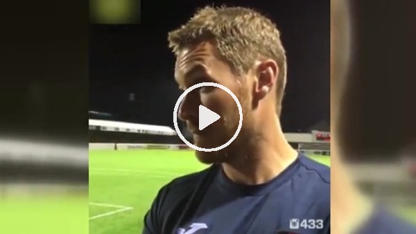 Exeter City teknik direktörü Matt Taylor'ın sinekle imtihanı!