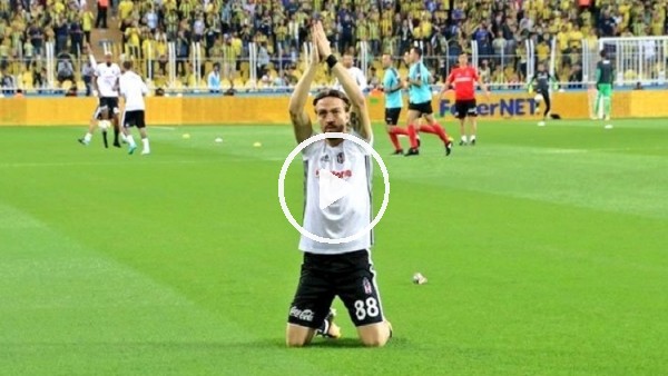 Caner Erkin, Beşiktaş taraftarlarını böyle selamladı