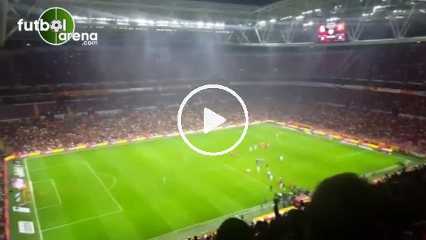 Galatasaray'da maç sonu galibiyet coşkusu