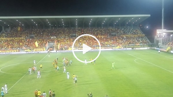 Göztepeli oyuncuların maç sonu sevinci