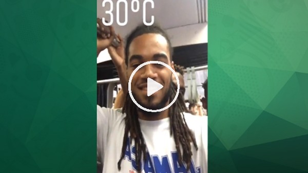 Jason Denayer, tramvayla yolculuk yaptı