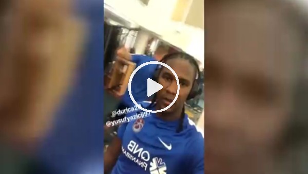 Hugo Rodallega, Yusuf Yazıcı ve Durica'nın keyfi yerinde!