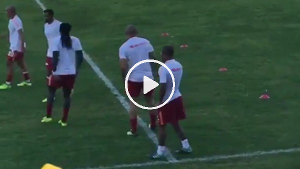 Galatasaray - Eyüpspor maçı devre arasında şaşırtan görüntü