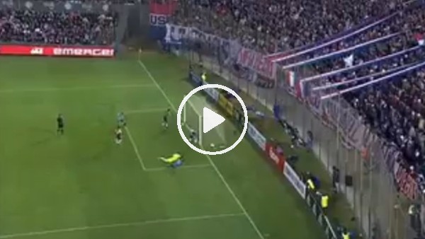 Gustavo Gomez'in kendi kalesine attığı ilginç gol