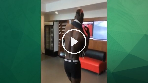 Paul Pogba'dan çılgın dans!