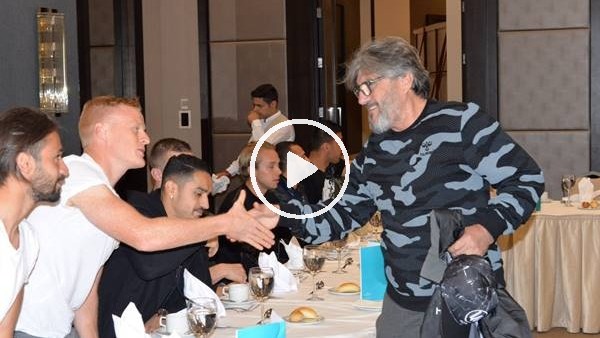 Atiker Konyaspor'a moral yemeği