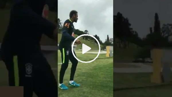 Neymar ve Taffarel'den şov!