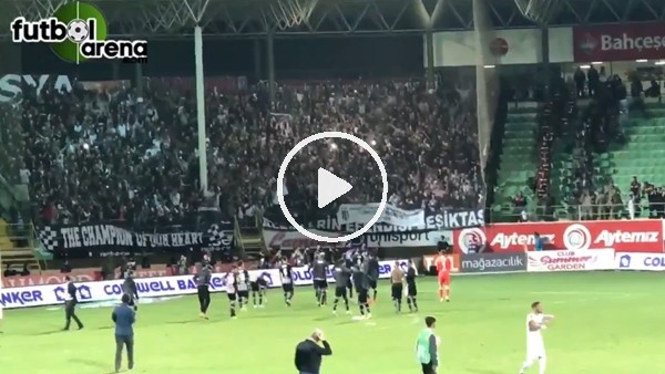 Beşiktaş'ta maç sonu üçlüsü Alvaro Negredo'dan!