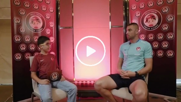 Burak Yılmaz minik Erden'in sorularını yanıtladı!