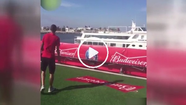 Di Maria biraz abarttı!