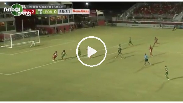 Didier Drogba rakiplerini ipe dizdi