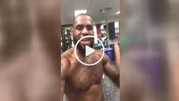 LeBron James'in keyfi yerinde!