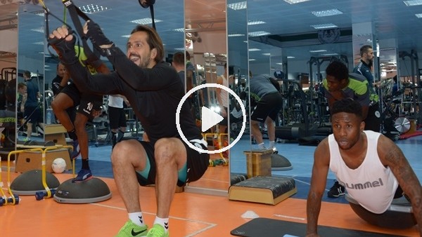 Atiker Konyaspor salonda çalıştı