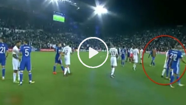 Kudüs'te bıçaklı taraftar son anda durduruldu