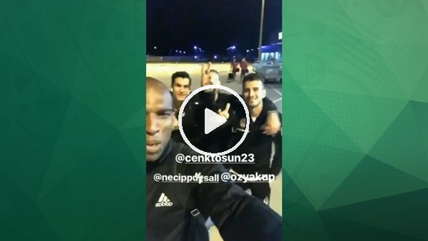 Ryan Babel: "Türk kardeşlerim, naber ya?"