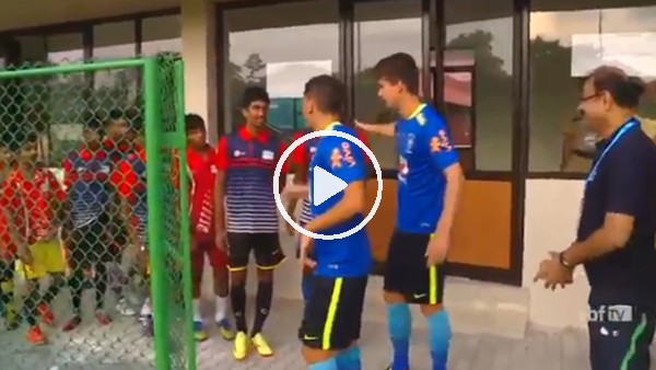 Hindistanlı çocuklar Brezilya antrenmanında!