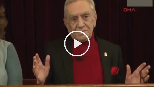 Aydemir Akbaş'ın duygusal anları