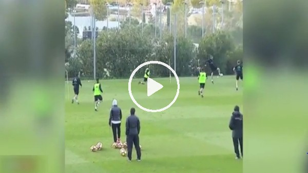 Cristiano Ronaldo'dan antrenmanda rabona!
