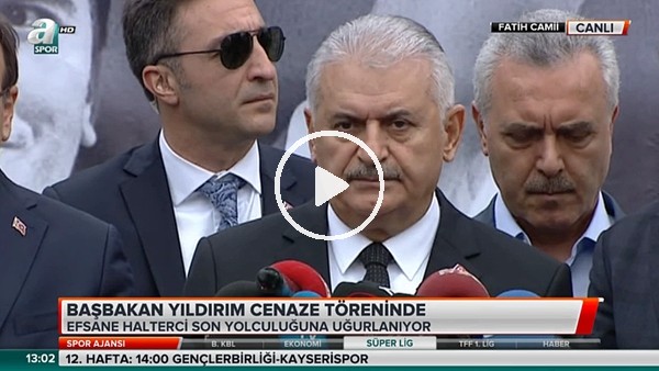 Başbakan Binali Yıldırım, Naim Süleymanoğlu'nun cenazesinde!