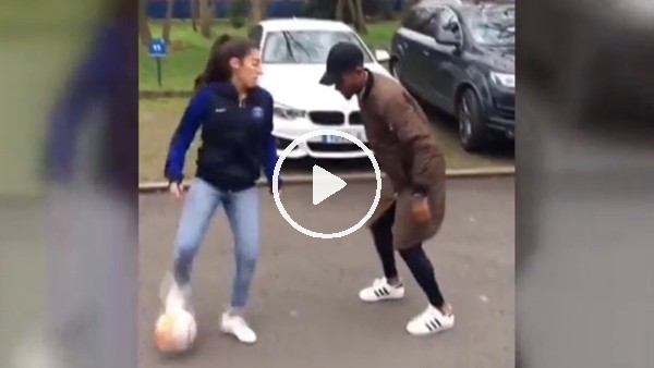 Lisa Zimouche şovlarına devam ediyor!