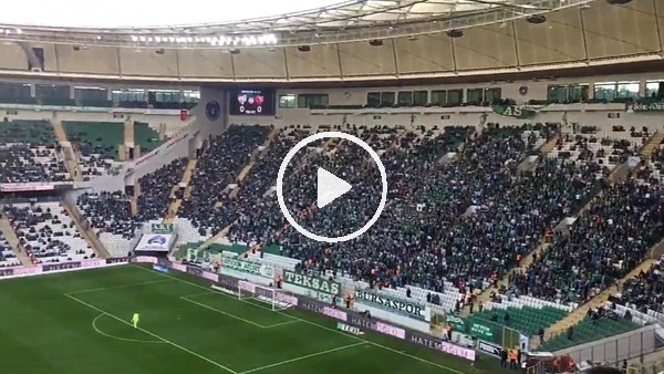 Bursaspor tribünleri "Ankaragücü" sesleriyle inledi