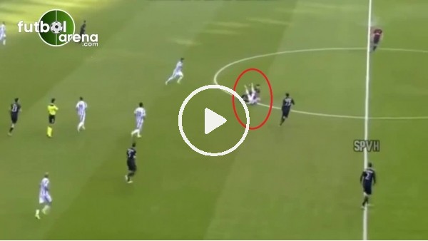 Fenerbahçe'nin gözdesi Gustavo Gomez'den rakibi etkisiz bırakan hareket