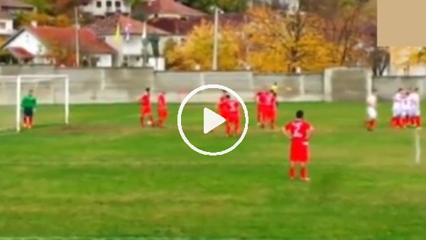 Bosna Hersek'teki maçta ilginç serbest vuruş!