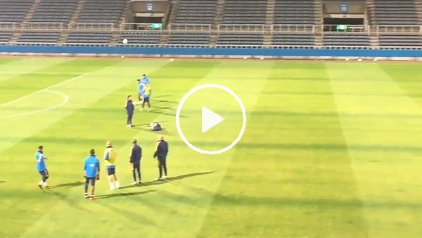 Messi'den antrenmanda şık gol