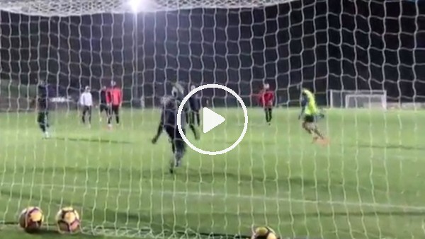 Antoine Griezmann kaleye geçti