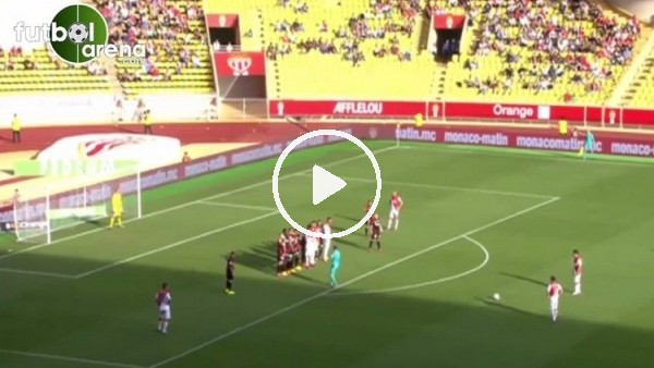 Nabil Dirar'dan rakibin aklını karıştıran gol