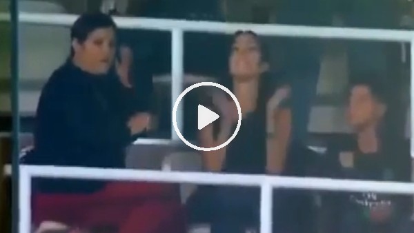 Ronaldo'nun annesi oğlunun golünde sahaya bakamadı!