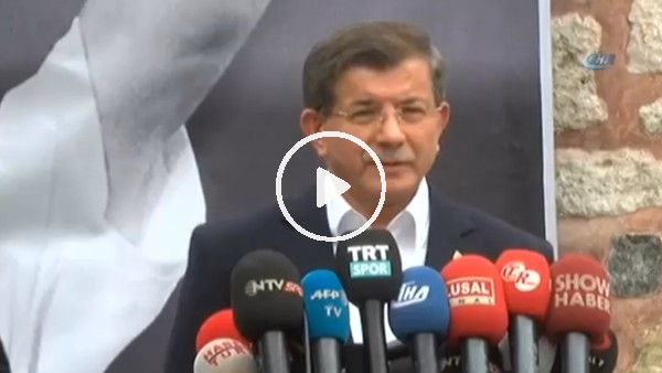 Ahmet Davutoğlu, Naim Süleymanoğlu'nun cenaze törenine katıldı