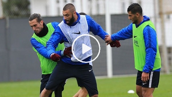 Burak Yılmaz'dan Halis Özkahya'ya gönderme