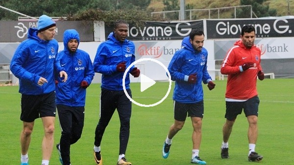 Trabzonspor, yağmur altında çalıştı