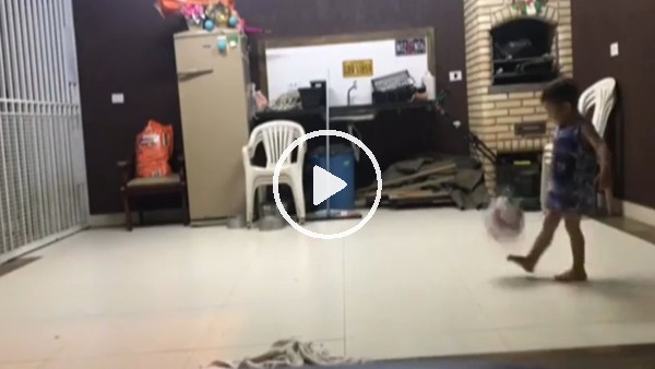 Yeni Neymar büyüledi!