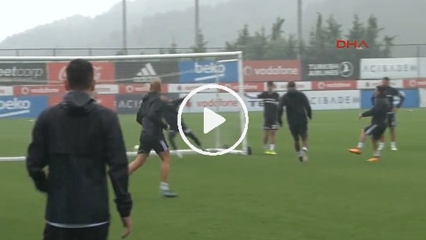 Medel idmanda ağların tozunu aldı!