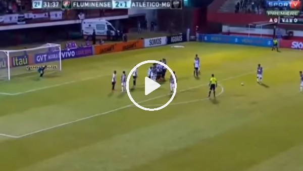 Fenerbahçe'ye yazılan Gustavo Scarpa'dan müthiş frikik golü