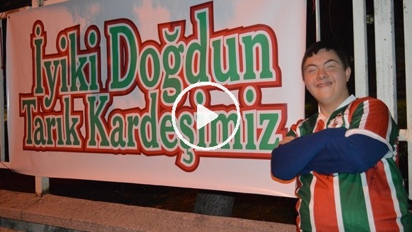 Lüleburgaz taraftarından Tarık'a doğum günü sürprizi!