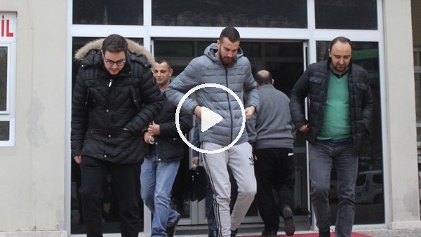 Milli kaleciden en anlamlı kurtarış