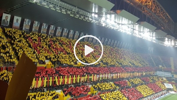 Kayserispor taraftarından koreografi şov