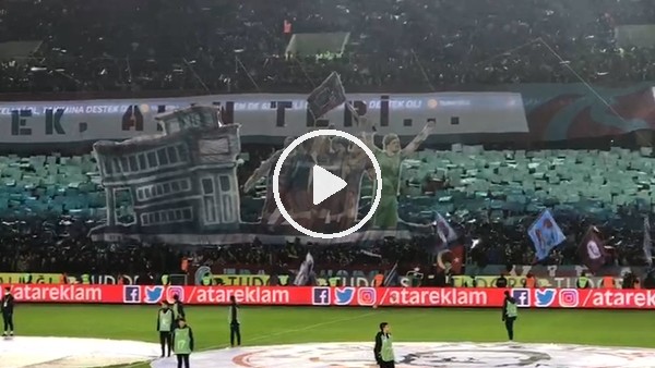 Trabzonsporlu taraftarların Fenerbahçe maçı için yaptıkları koreografi